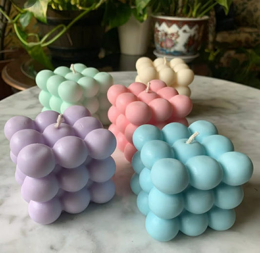 Bubblecude candle